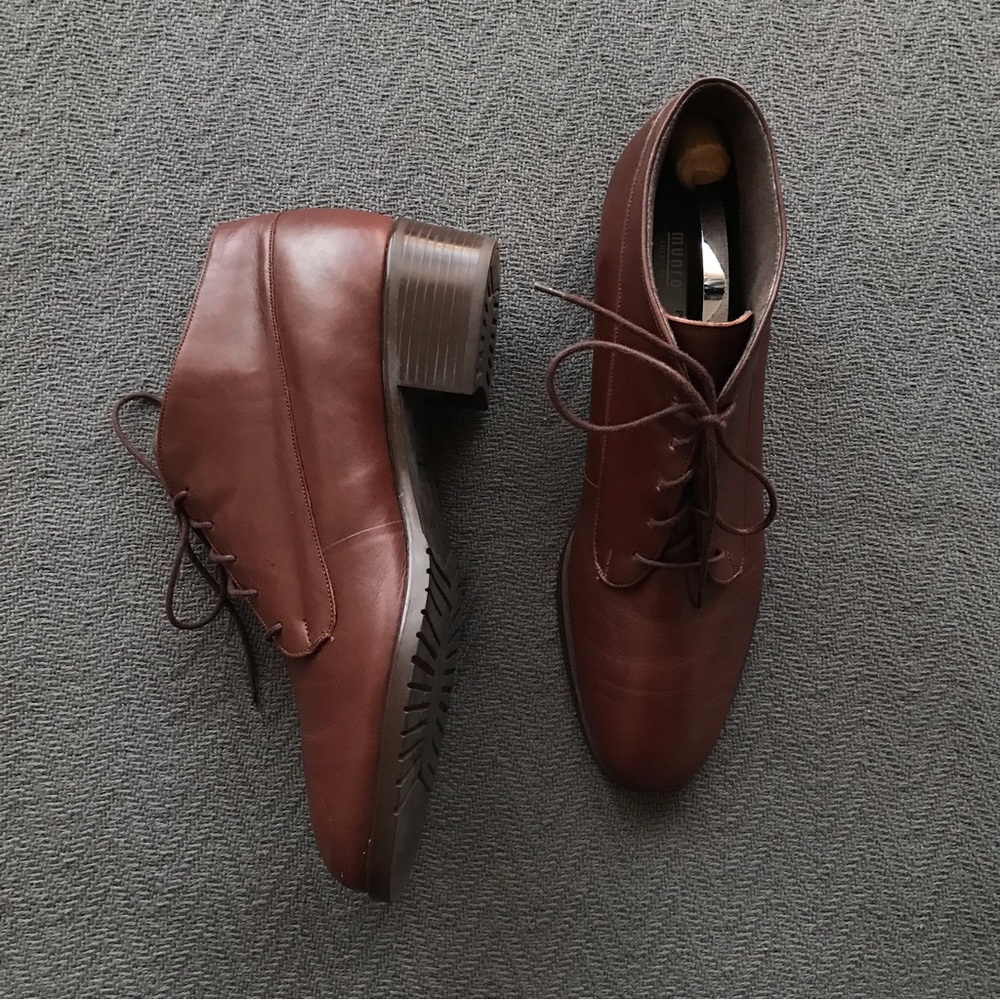 Munro American Brown Lace Up Heeled Leather Boots Booties Ankle 10 M Excellent